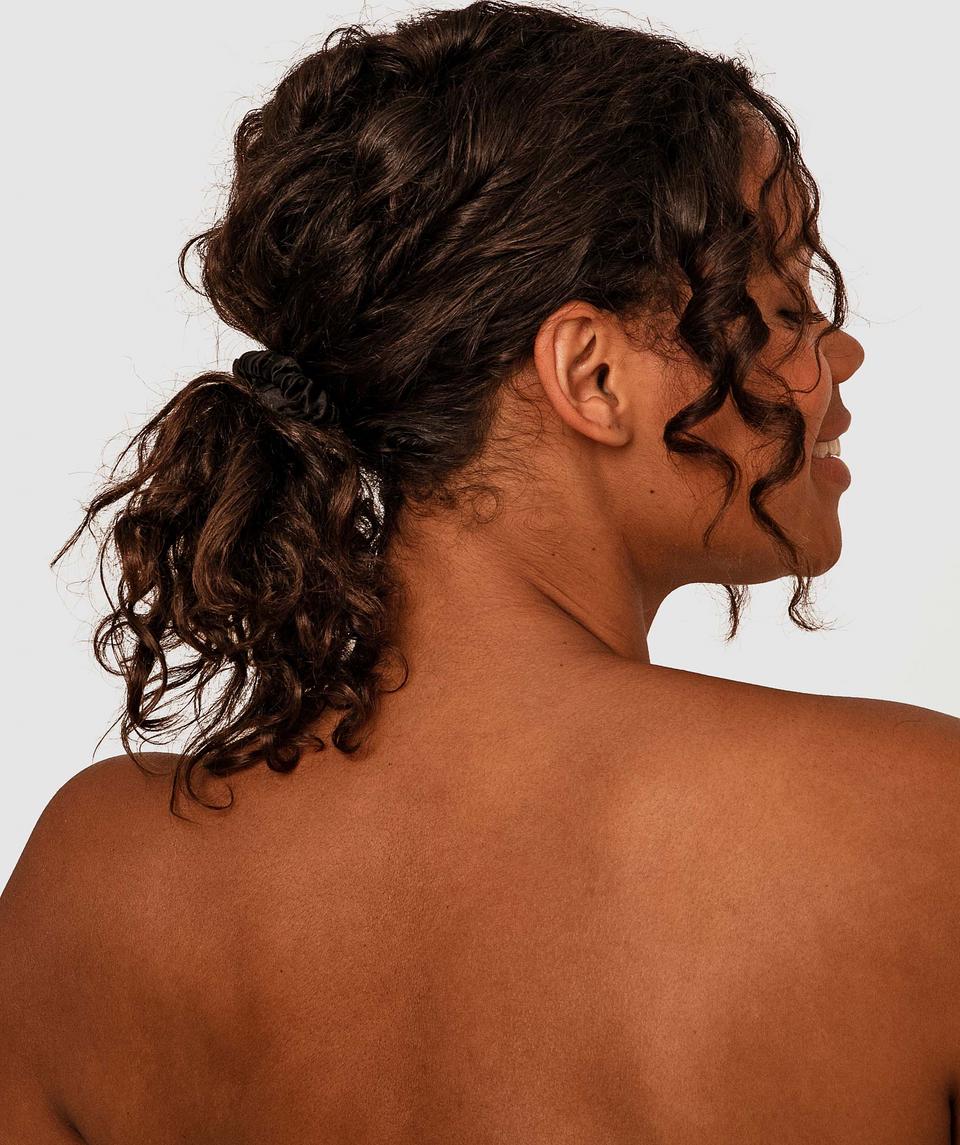 Thin Scrunchie - Black