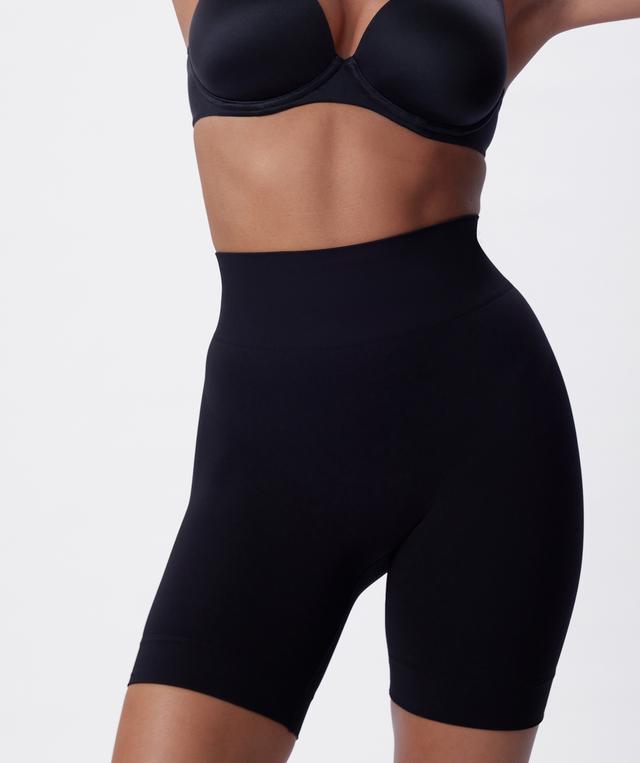 Base Layers Mid Rise Shortie - Black