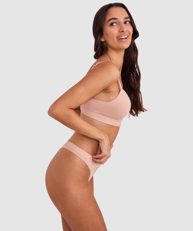 Base Layers Plunge Wirefree Bra - Nude