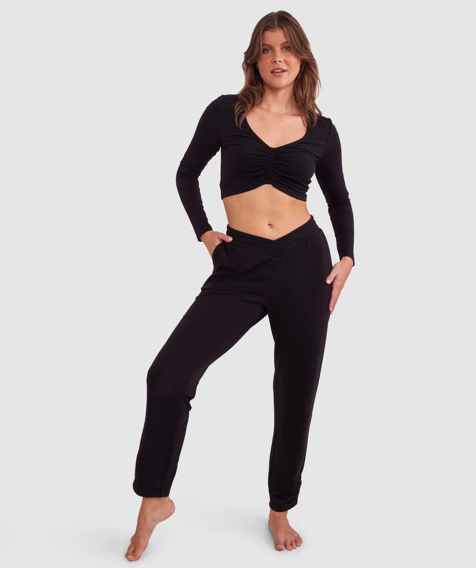 Chill V Front Jogger - Black