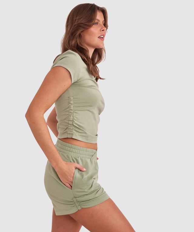 Chill V Front Short - Khaki