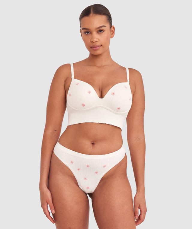 Shimma is wearing a 12 DD top and 12 bottom with bust 94cm/37in waist 70cm/27 1/2in and hip 107cm/42in. She stands at 175cm/5'9in.