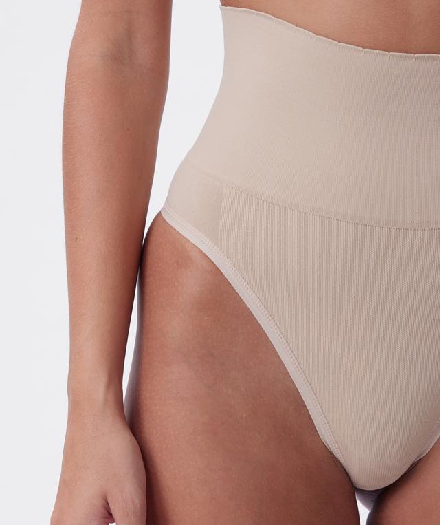 Cooling Seamfree High Waist V-String - Nude 2