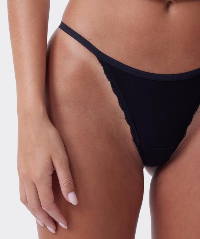 Emmi String - Black