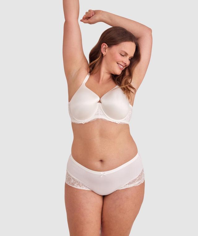 Faith Full Shortie - Ivory