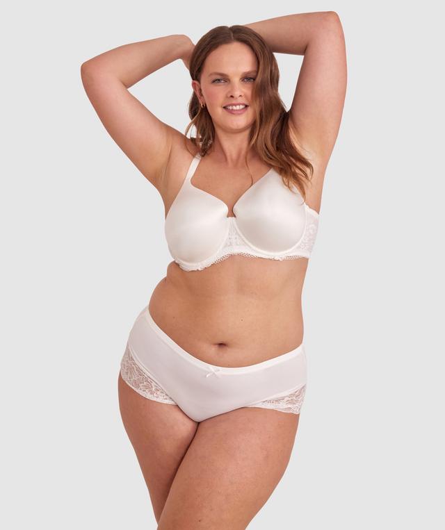 Faith Full Shortie - Ivory