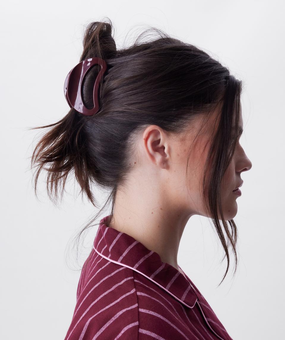 Round Clip With Logo - Berry