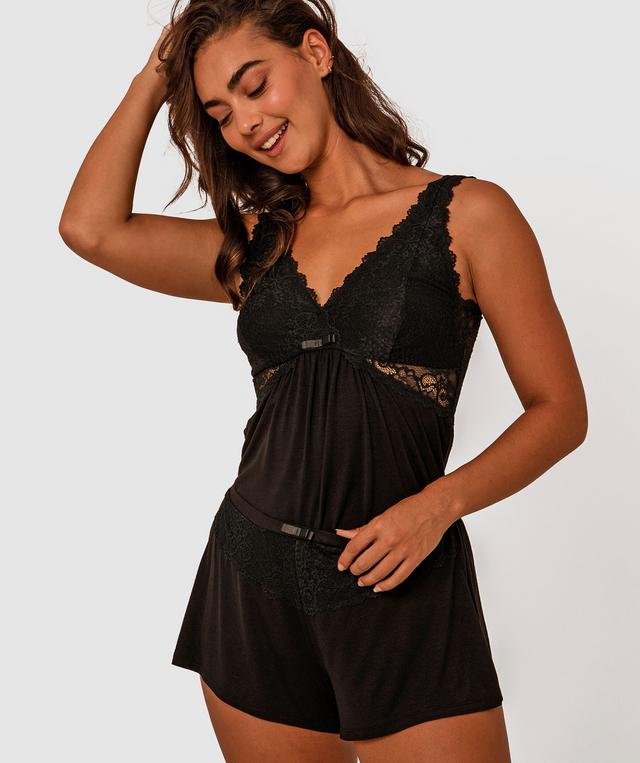 Kaede Short - Black