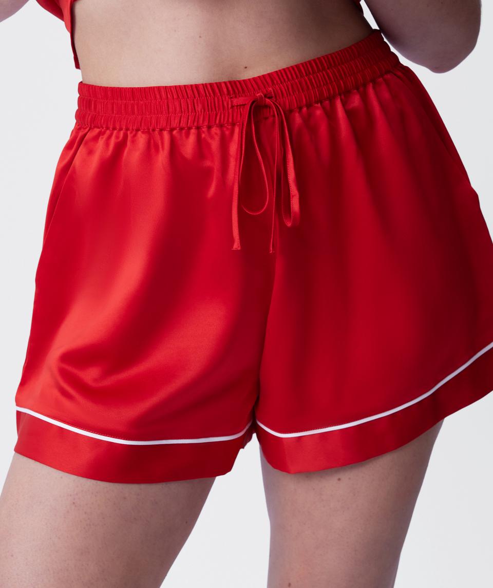 Liquid Satin Short - Red
