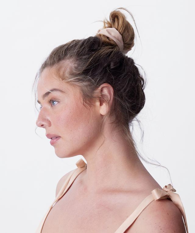 Natalia Scrunchie - Champagne