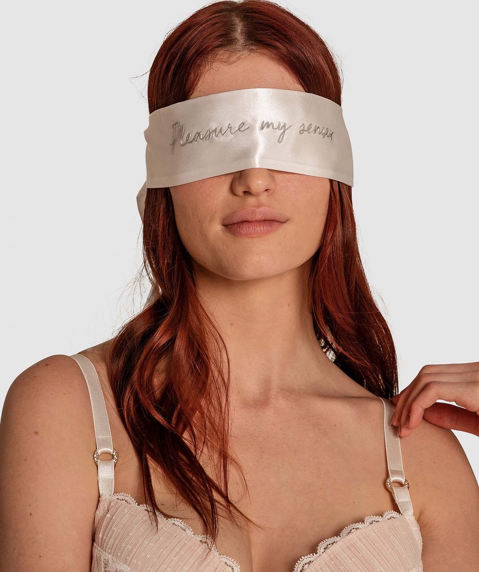 Night Games Pleasure Your Senses Satin Blindfold - Ivory
