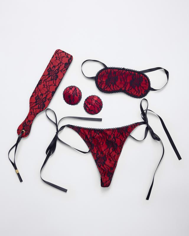 Night Games Seductress Play Kit - Red