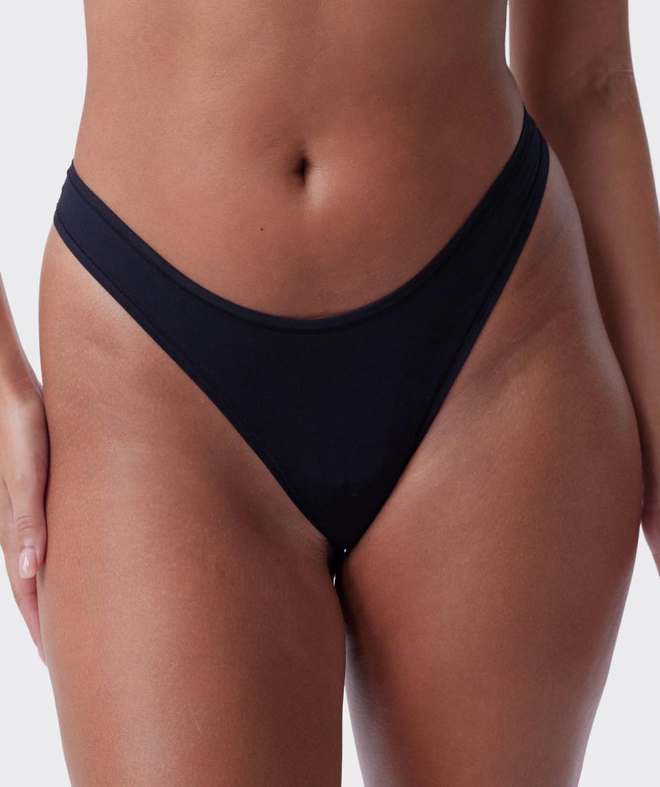 NKD High Leg G String - Black