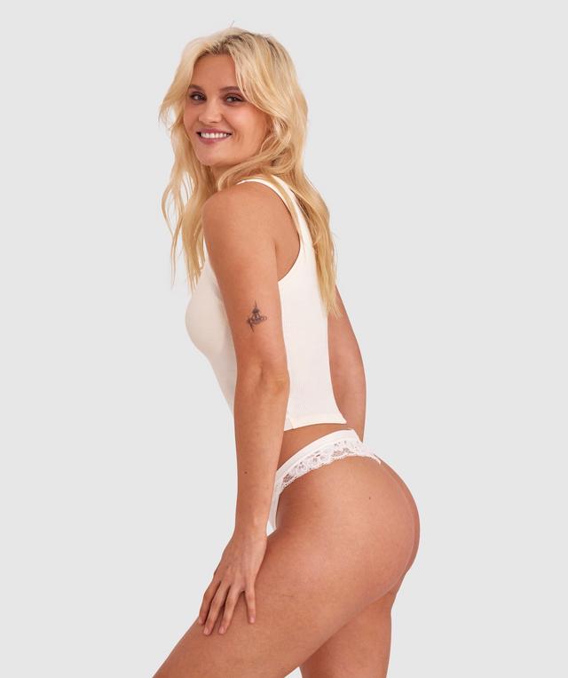 Planet Bliss Lace V String - Ivory