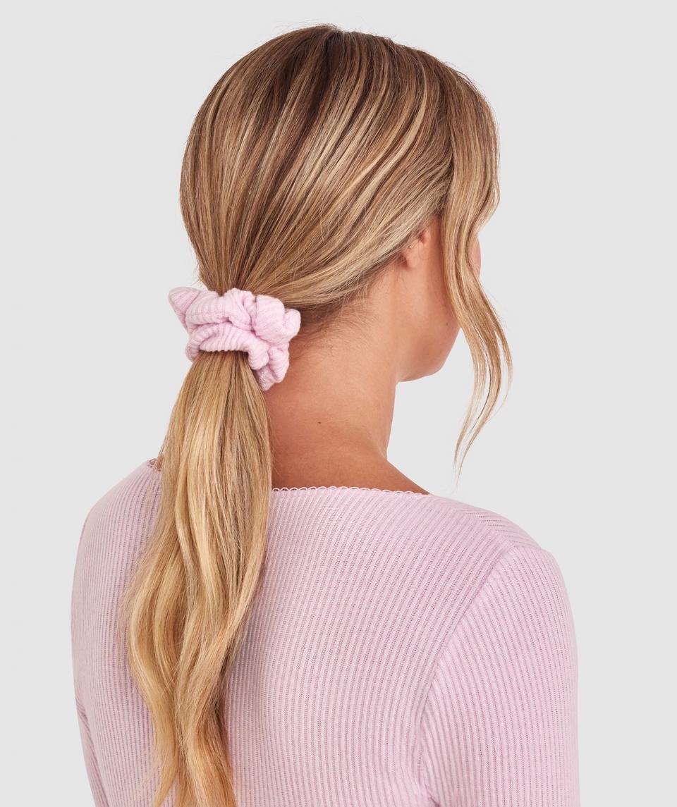Raquel Scrunchie - Light Pink