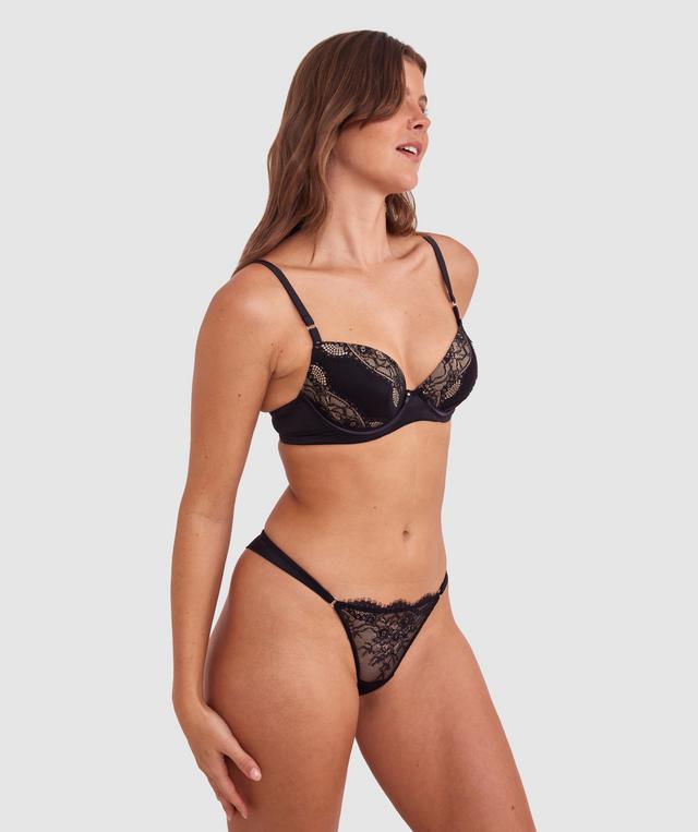 Revolve V String - Black