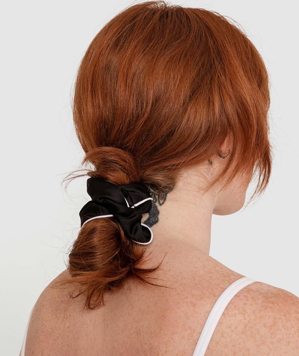 Scrunchie with Piping - Black
