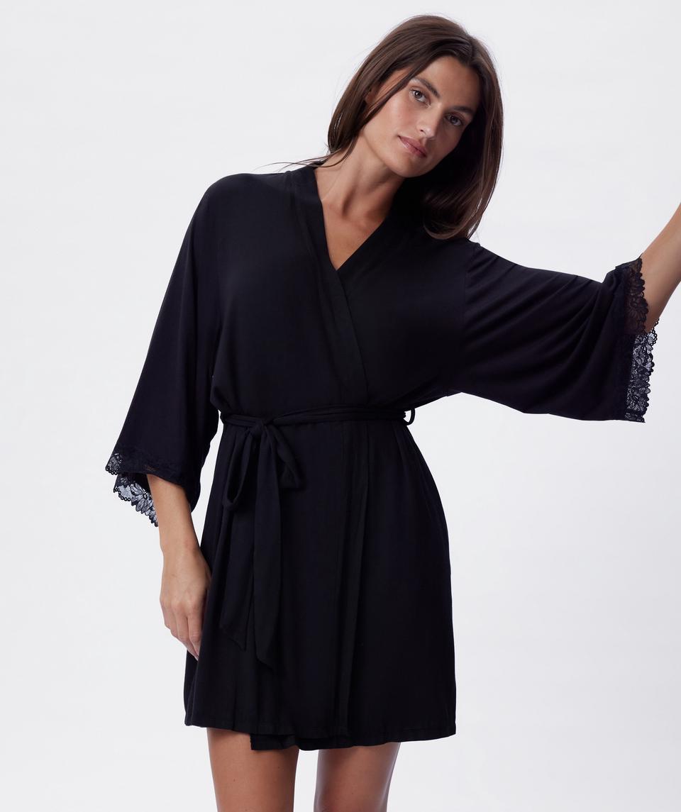 Selene Short Wrap - Black