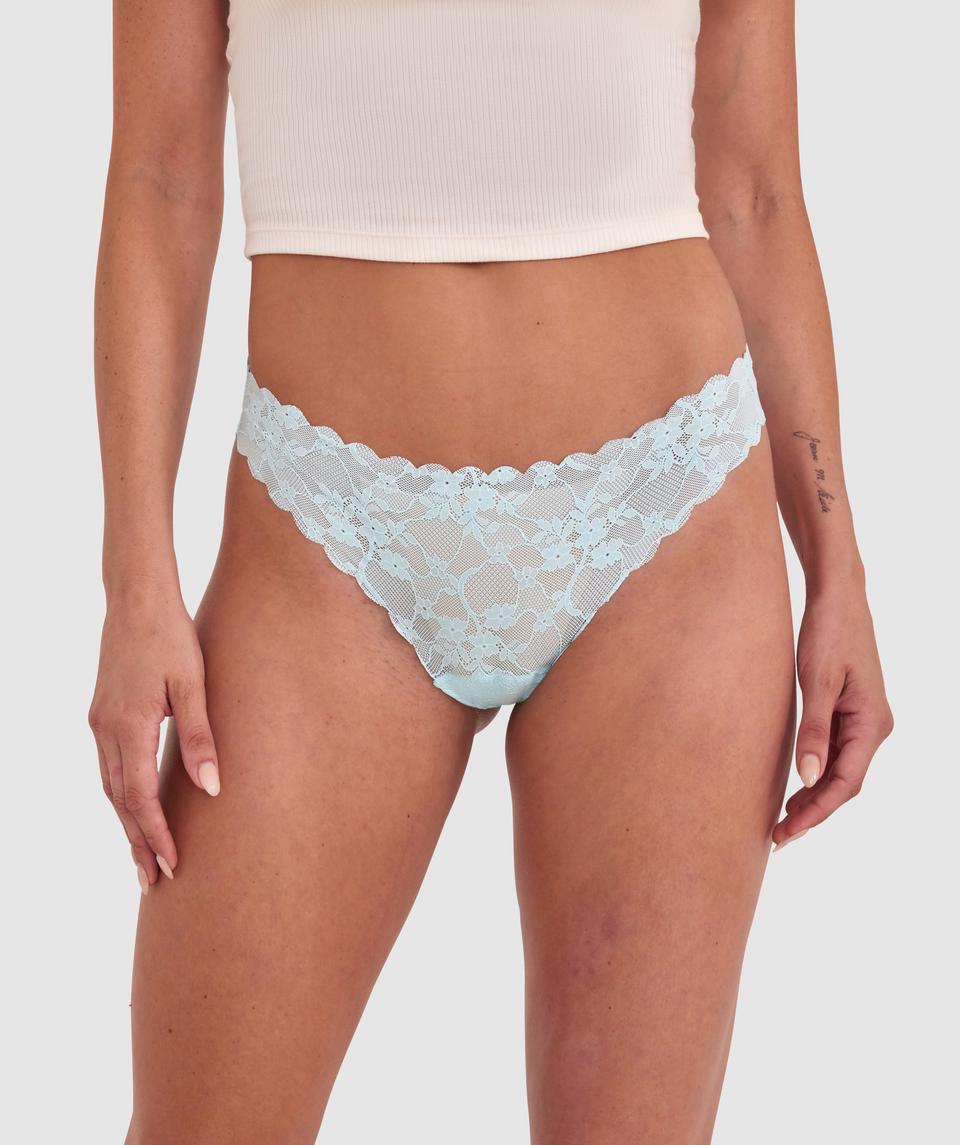 Smooth Lace V String - Light Blue