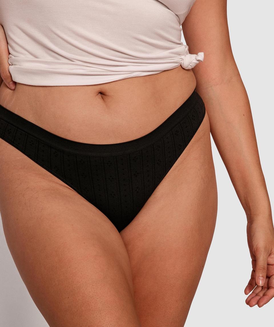 Theodora V String Knicker - Black