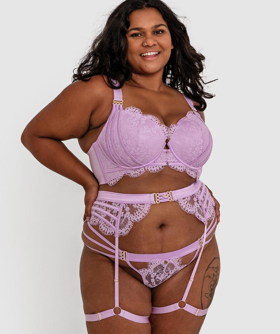 Vamp Back For More Suspender - Lilac